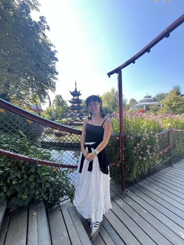 Lizzie Seward, YC'2027 Physics (Intensive) major